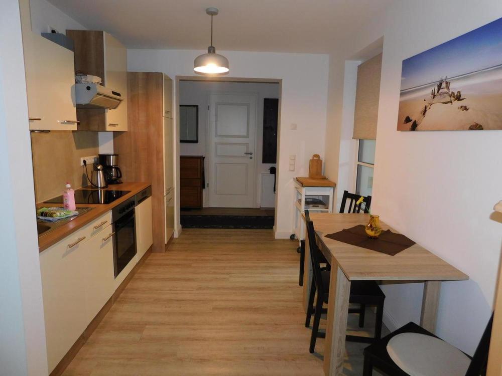 Darsser Strandgut - Haus Ahrenshooper Holz Exterior photo