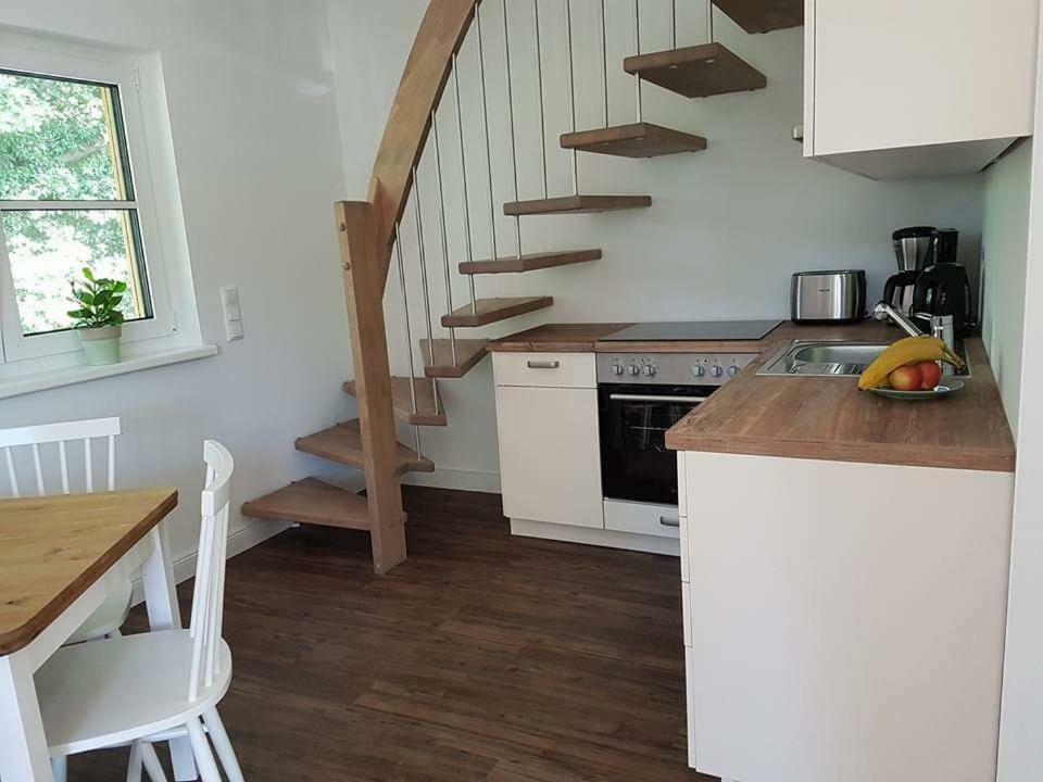 Darsser Strandgut - Haus Ahrenshooper Holz Exterior photo